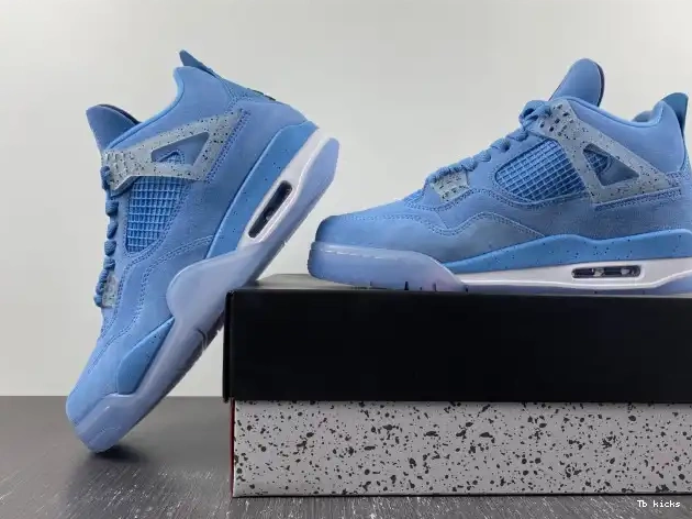 Rep TBK UNC Retro (PE) Jordan 4 HO12MNJDLS247 0521